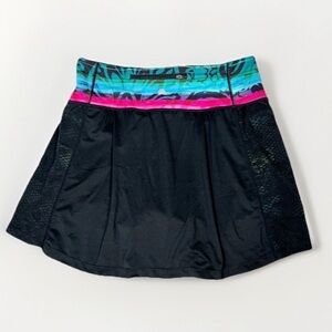 Nanette Lepore Tennis Skort Skirt L Black Colorful Preppy Gym Fitness Walking
